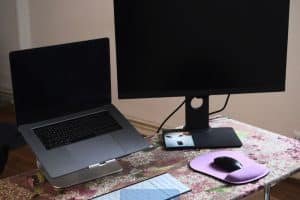 ¿Cuál es la mejor opción para el día a día, un notebook o una computadora desktop?
