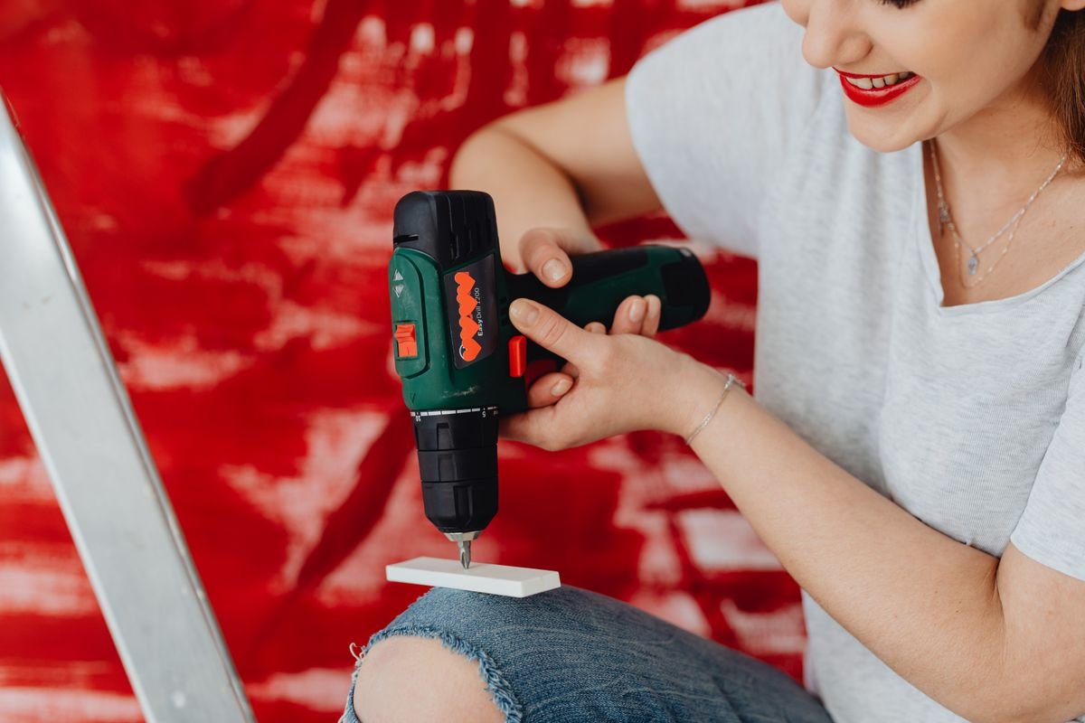Taladro inalámbrico para bricolaje doméstico